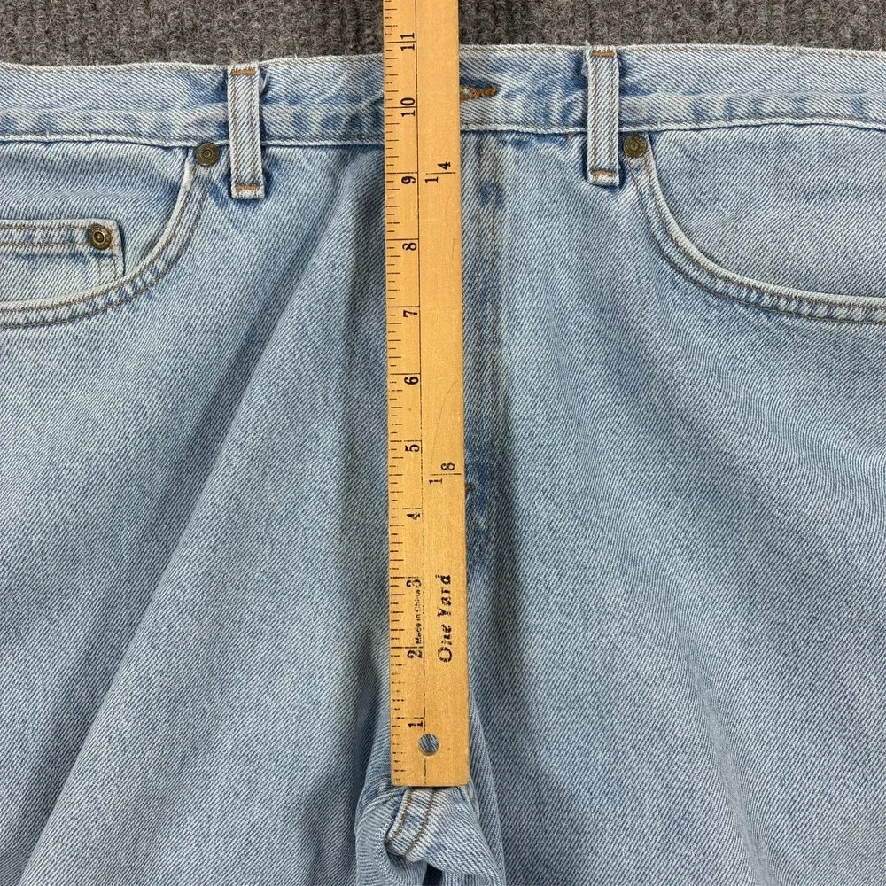 Eddie Bauer Mens Size 35x32 Straight Leg Jeans Light Wash Denim 100% Cotton